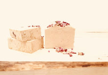 Load image into Gallery viewer, Goat Milk Soaps, Canadian SkinCare products, Natural Ingredients, Nova scotia soaps